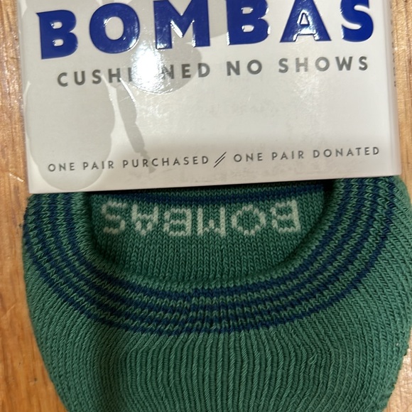 Bombas cushioned no shows. Never worn - Picture 2 of 6